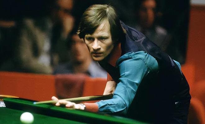 一个让人眼 一个让人眼